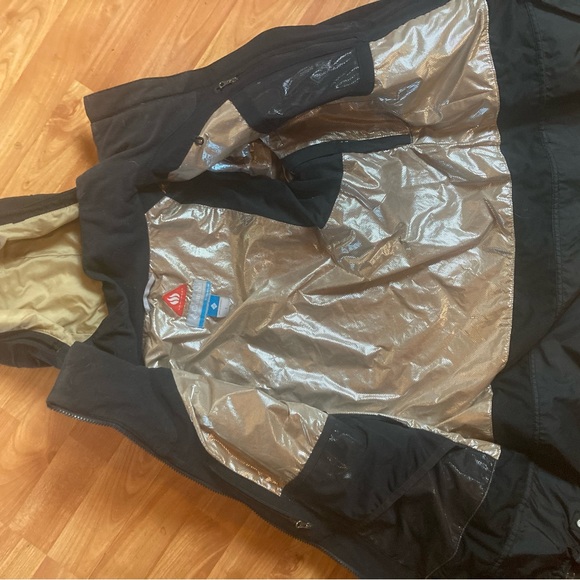 Columbia winter jacket. - Picture 2 of 3